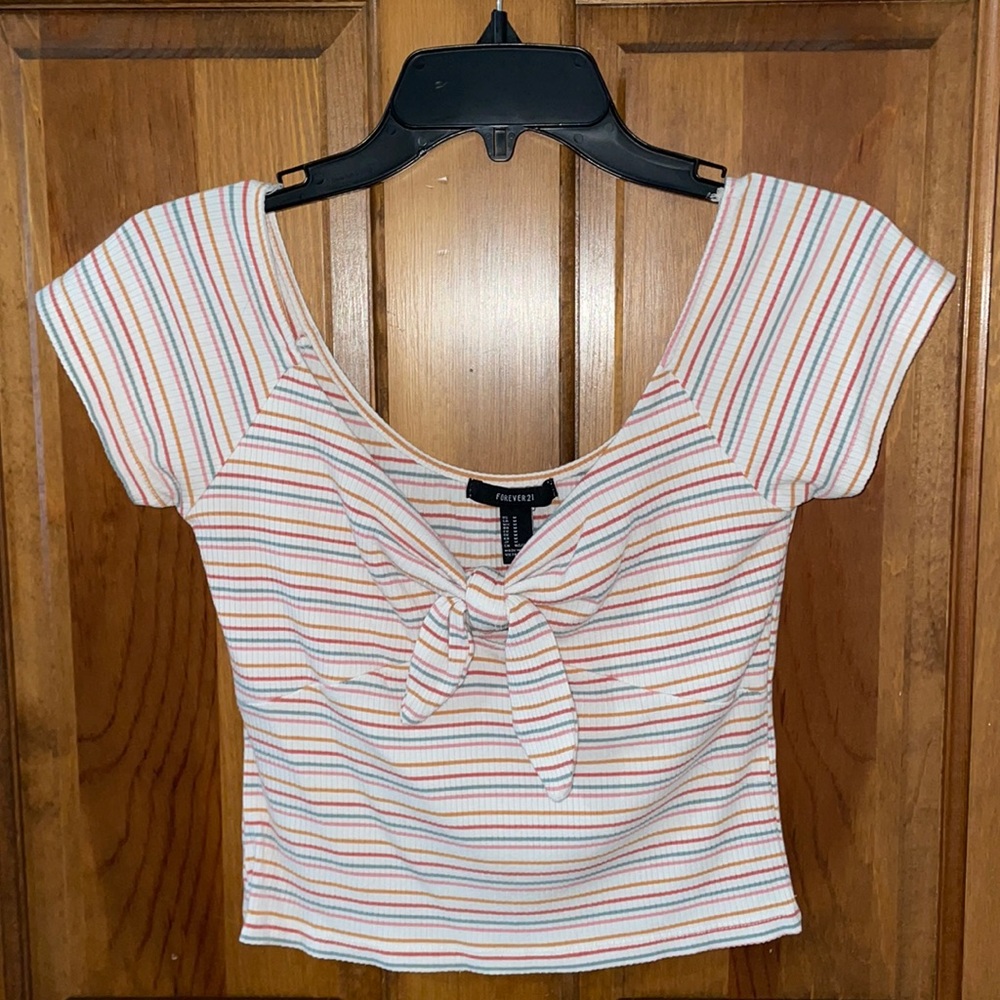 FOREVER 21 COLORFUL CROP TOO